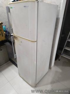 good condition 260 lit double door samsung refrigerator 