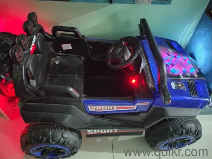 Chargeable drive battery blue Keep, music system and lights