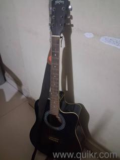 Washburn Guitar 