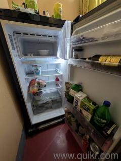 2 Years old fridge. in good condition. 