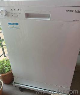 VOLTAS BEKO 14 PLACE SETTING DISHWASHER