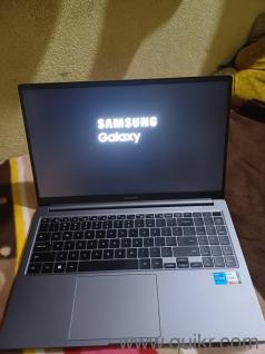Samsung book 4 i5  3 months used only Intel Core i5 13th Gen 8 GB512 GB