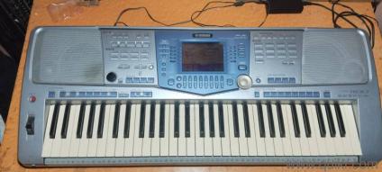 Yamaha psr 1100 keyboard 