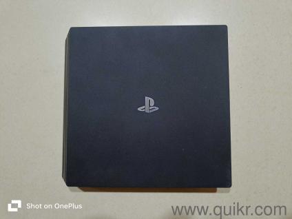 PS4 Pro 1TB Console