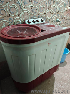 Whirlpool washing machine for sale in good condition 