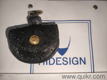 Detachable AirPod Case