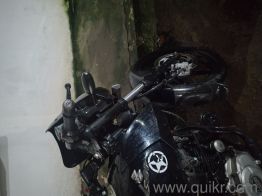 Bajaj Pulsar 180 - 2012