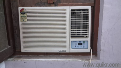 Lloyd 1.5 Ton Window AC  Very Less Used | Strong Cooling | 3 Star