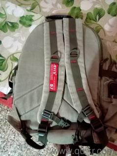 levis bag pack in good condition can daily