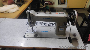 juke sweing machine for tailors urgent sell less used 