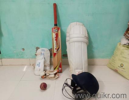 Cricket Kit for Sale  Good Condition