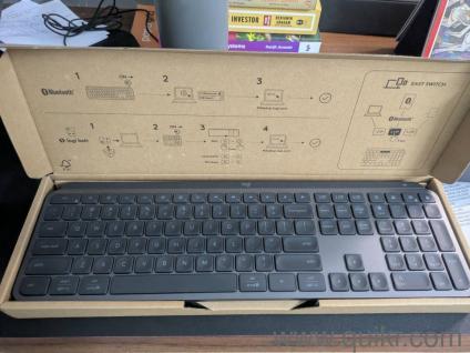 Logitech MX keys S ( new condition rarely used)