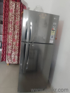 LG DOUBLE DOOR 242L FROZE FREE REFRIGERATOR , price Can be negotiable 