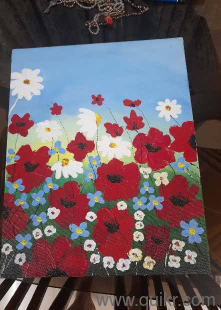 All in paper board and canvass of good quality pencil drawing paintings.