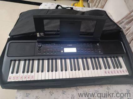 YAMAHA PSR-E373 61-Keys Portable Keyboard With Adapter With Bajaao Bag (Black)