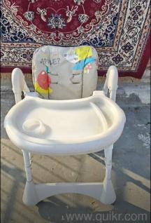 feeding chair in good condition 