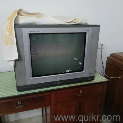 gently used perfect for who wants standard display and tv