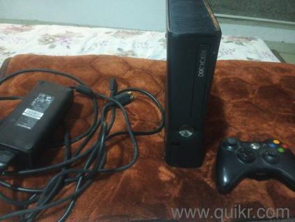 Pre owned X Box 360 Slim 500 gb Gaming console