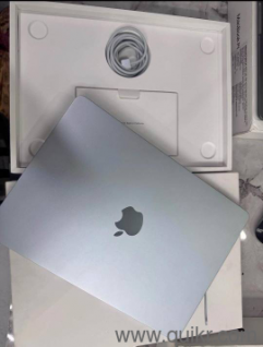 Apple MacBook Air 2025 Series	MIDNIGHT BLUE	M4	16/ 256GB SSD	With Apple WarrantyA+