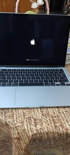 Brand new Apple Mcbook Air 13" M4 2025 model
