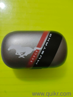 Mustang Wireless Earbuds  Under Warranty  Excellent Condition