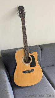 Aria Acoustic Guitar in Great Condition