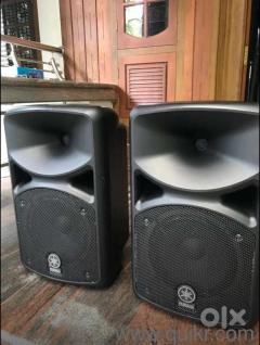 The Yamaha STAGEPAS 400BT is a 400-watt