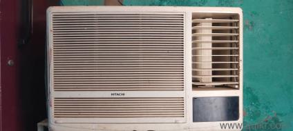 WINDOW AC IN GOOD CONDITION 