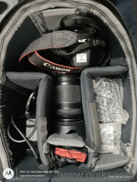 canon DSLR 1500d with bag and extra canon batteries 