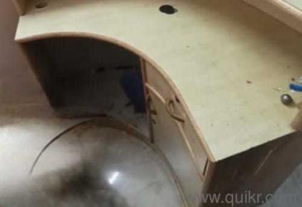 Reception table / Study Table