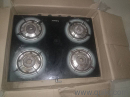 4 burner stove and gas selling urgently anyone interested msg me 