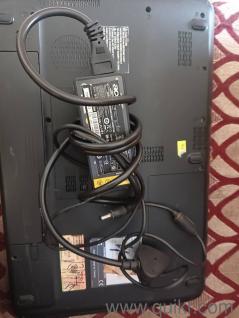 Toshiba Satellite C850-I2011 15.6-inch Laptop