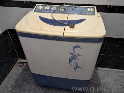 Semi Automatic washing machine only at 3000