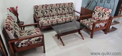 Sofa set with designer center table 