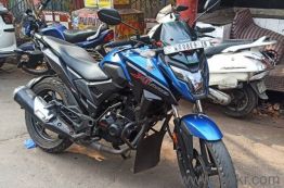 Honda X Blade - 2018