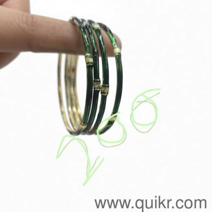 Marathi Saaj green Bangle 