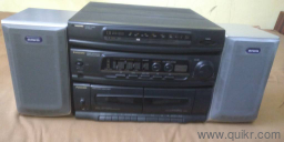 PANASONIC  Stereo System  with  AIWA  Speakers