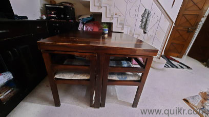Compact Solid wood 4 seater dining table set