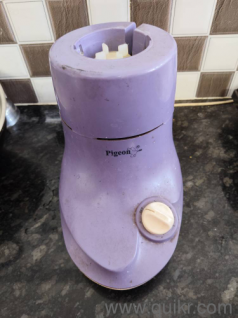 Pigeon 550Watt Mixer Grinder. In running conditions. 