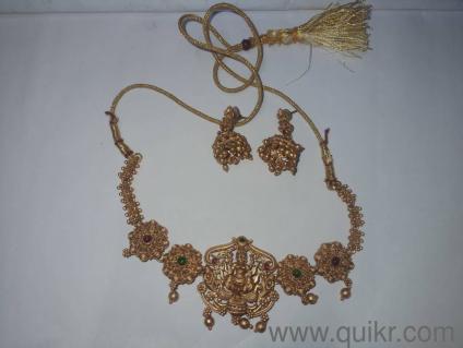 lakshmi necklace with jimikki