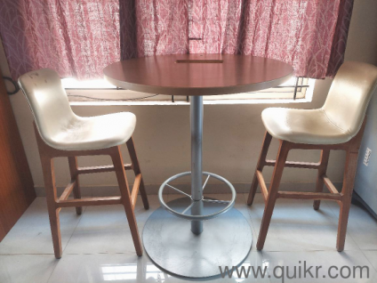 Good Quality Bar stool with table for urgent sale