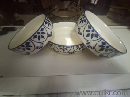 Ceramics Bowl Of 12 Sets.