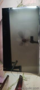 Lg tv 43inche 4k tv in good condition and it's looks like a new tv 