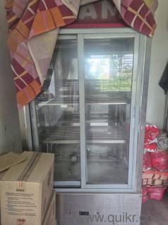 refrigerator 