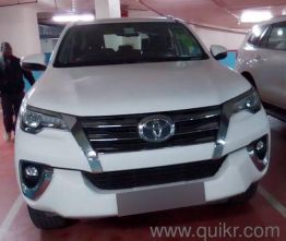 Toyota Fortuner - 2019
