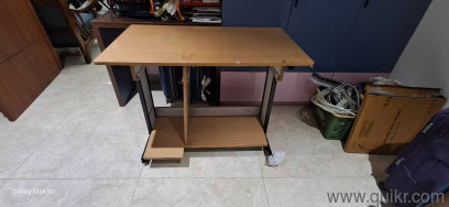 computer table