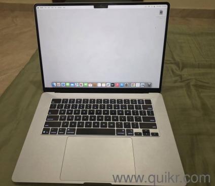 Apple Macbook Air M4, 15inch screen size, 16gb ram, 256gb storage, 4 months old with bill and box                               