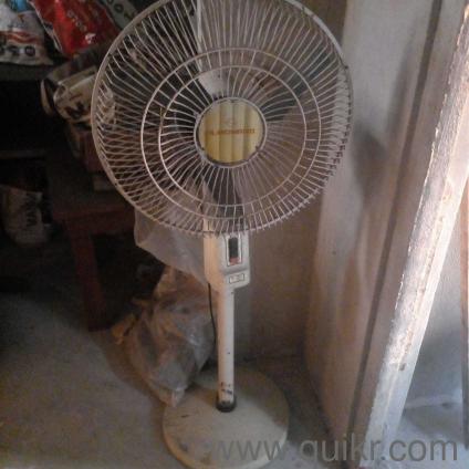  Almonard Pedestal Fan - Heavy Duty (Needs Wire Repair)