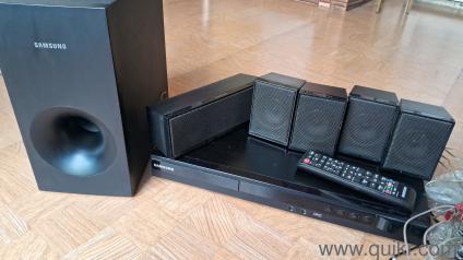 Samsung 5.1 home theater with remote and all the cables for sell. It has radio fm as well.
