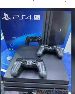 PS4 pro 1 TB